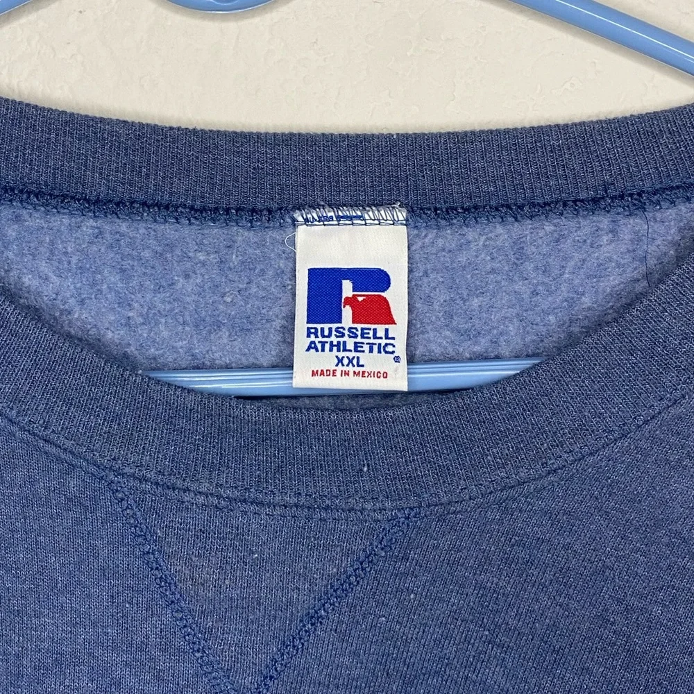 Vintage Russel Athletic Crewneck - Picture 3 of 4